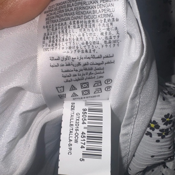 BCBGeneration White Floral Dress - Picture 8 of 8